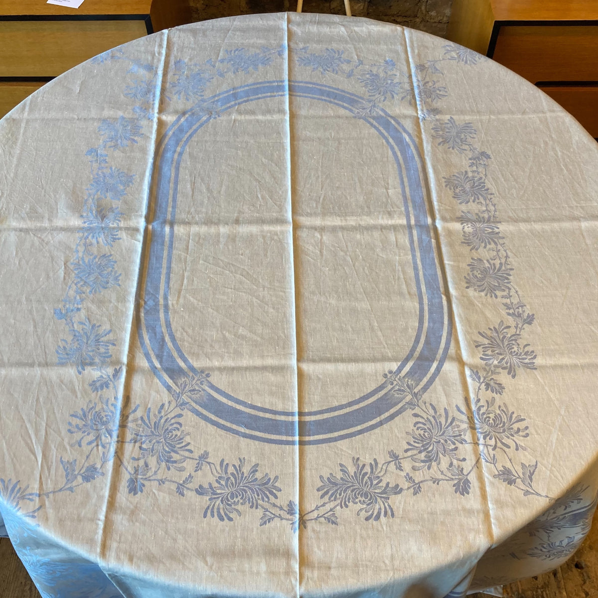 Garnier-Thiebaut Linen Cloth