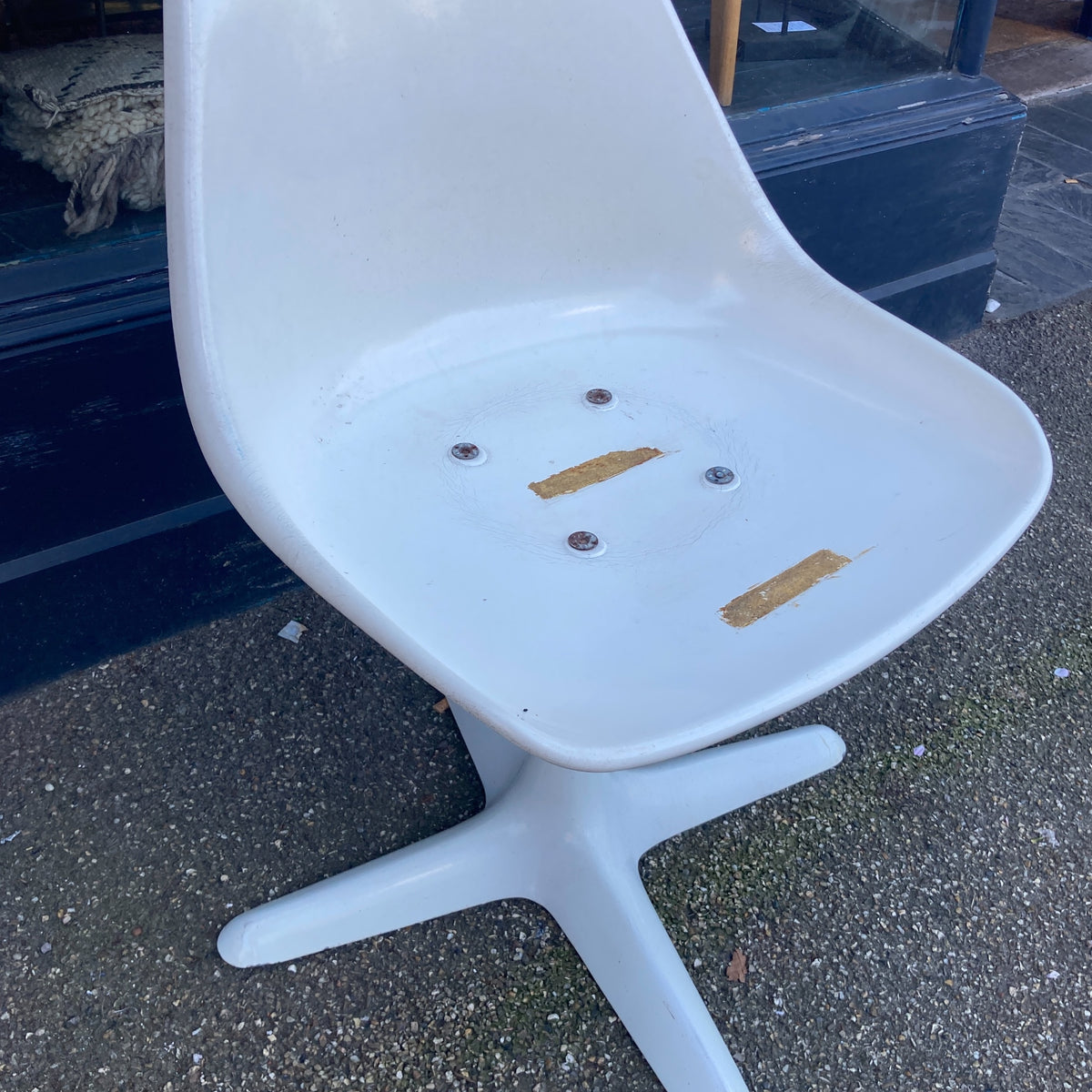 Arkana Tulip Chair
