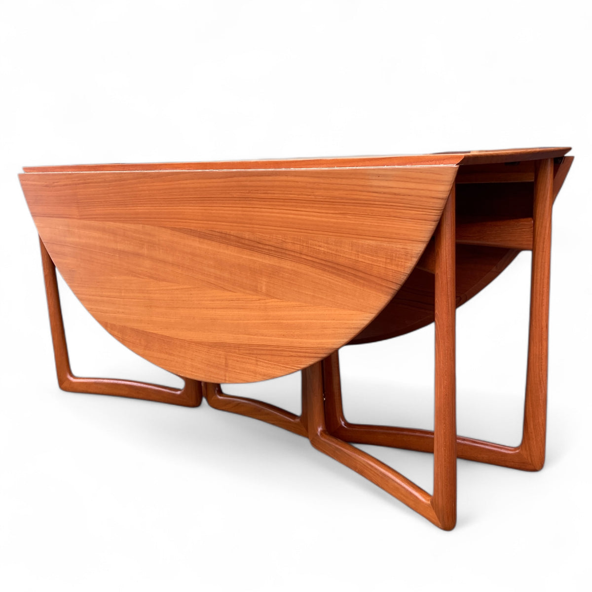 Peter Hvidt Dining Table