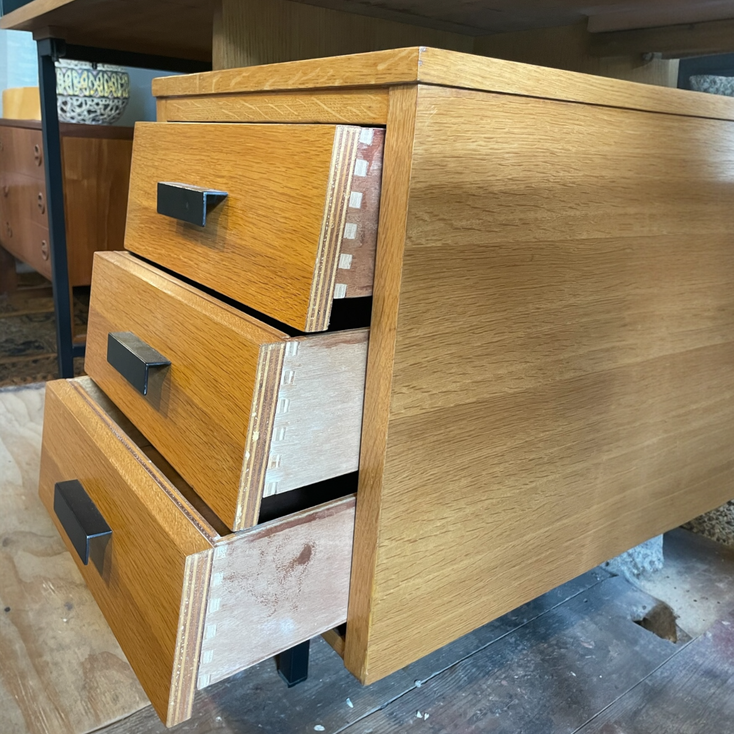 Pierre Paulin Desk For Thonet