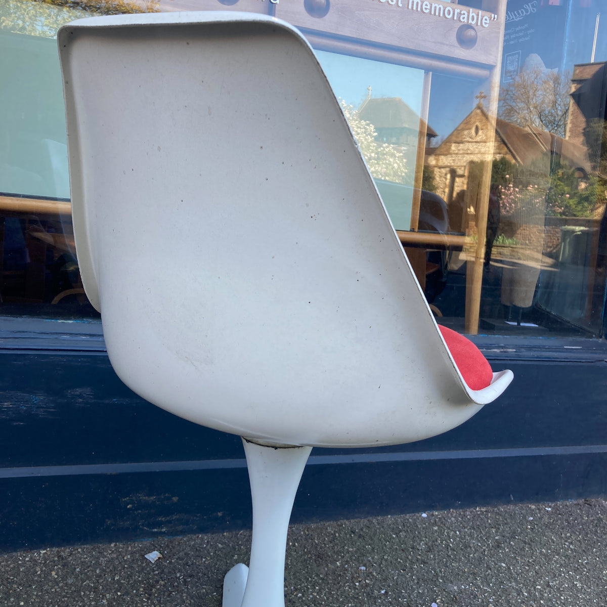 Arkana Tulip Chair