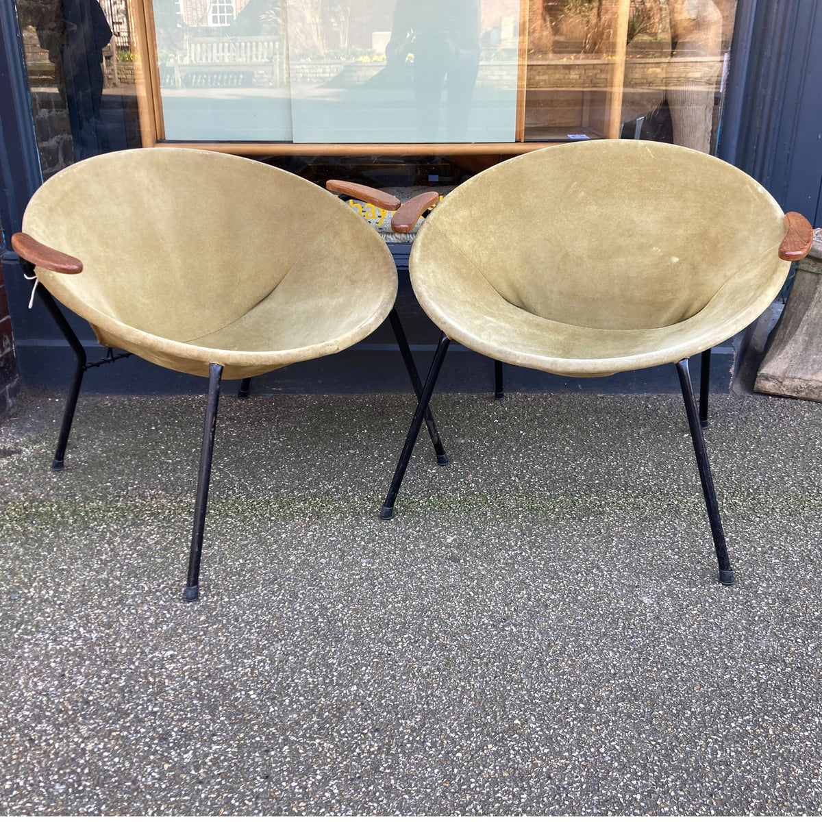 Hans Olsen Balloon Armchairs