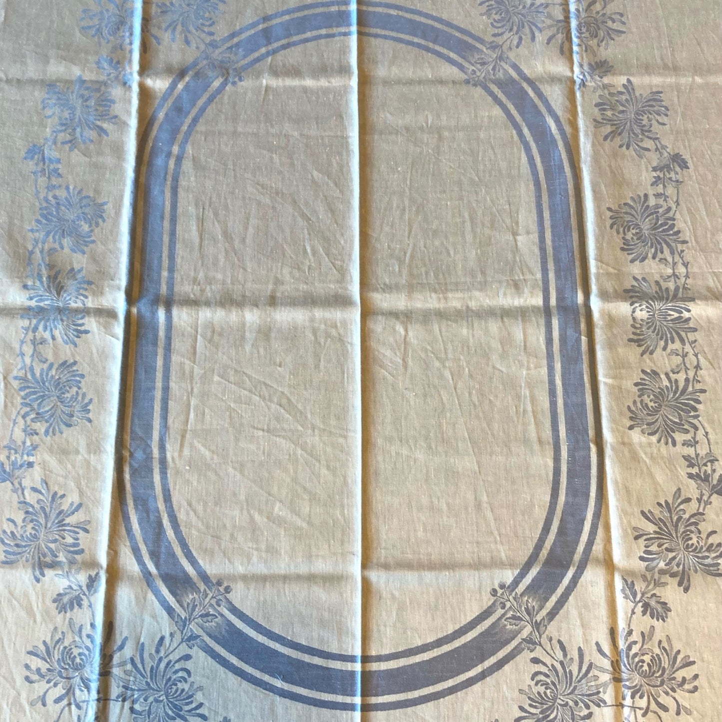 Garnier-Thiebaut Linen Cloth