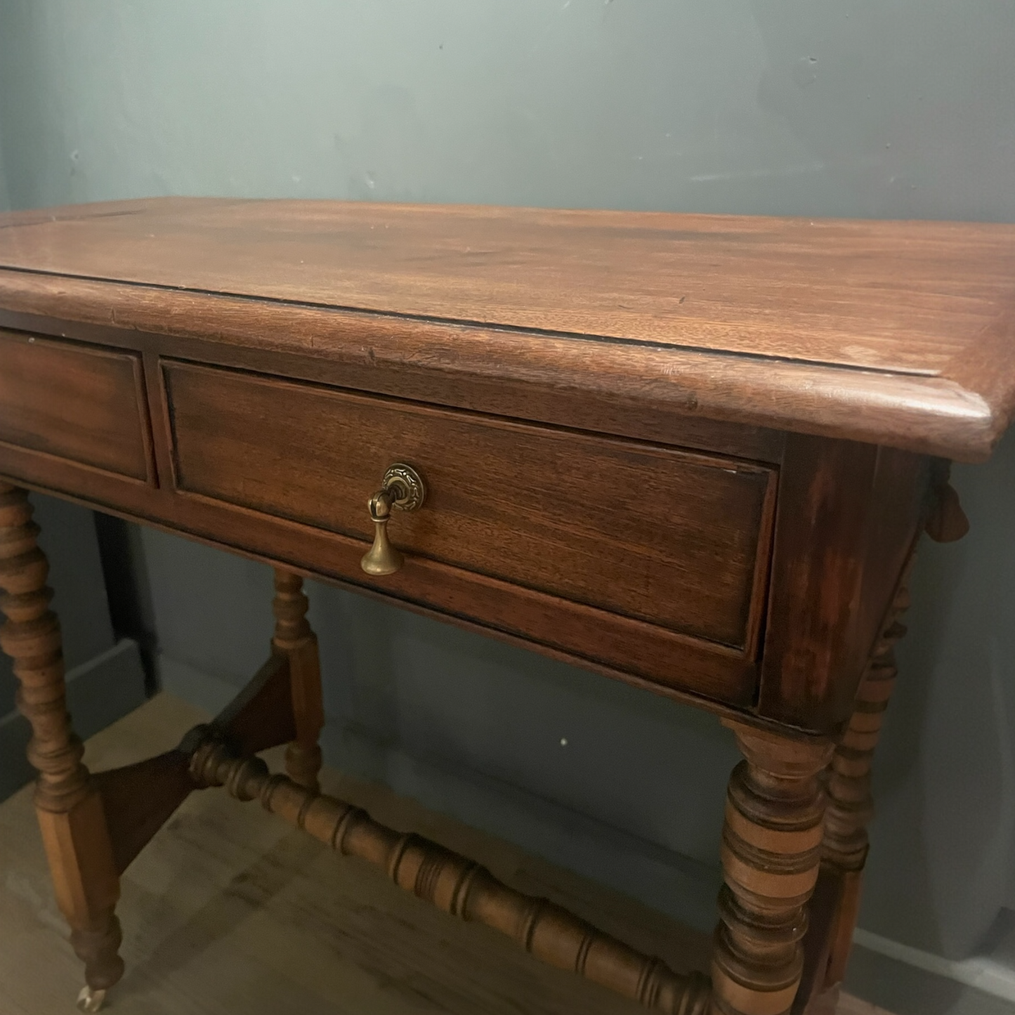 Victorian Mahogany Desk