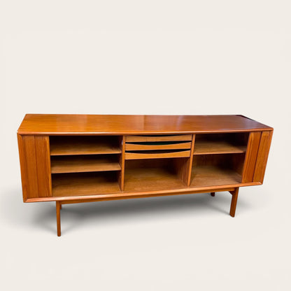 Bernhard Pedersen Sideboard