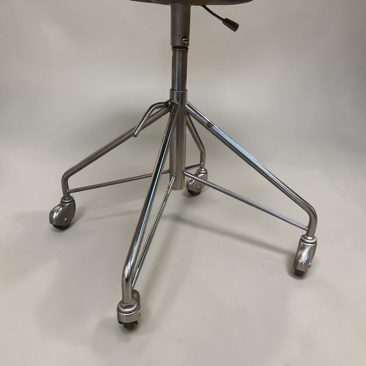 Early Arne Jacobsen Desk Chair