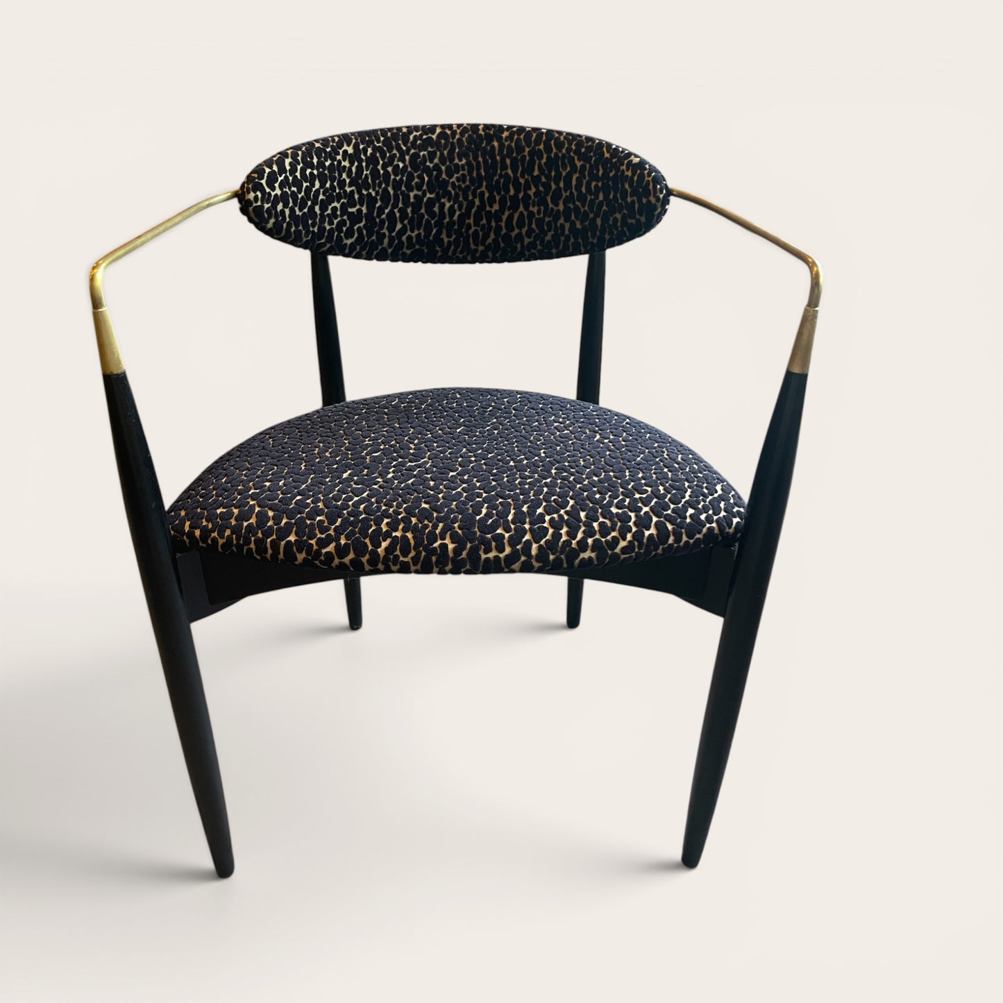 Dan Johnson Viscount Chairs