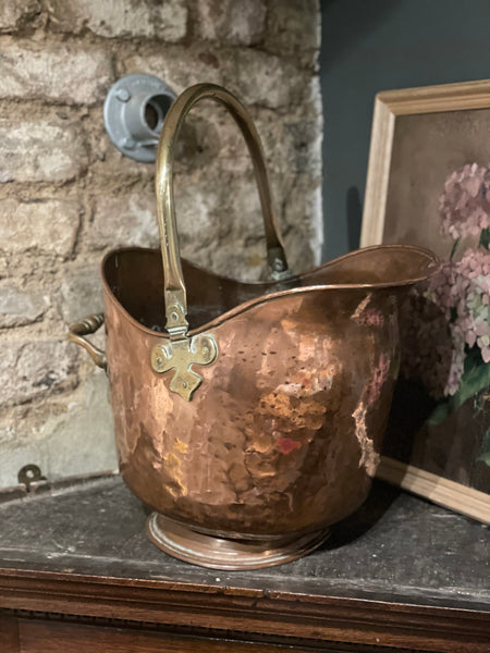 Large Victorian hammered copper coal scuttle