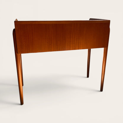 Arne Vodder Side Table