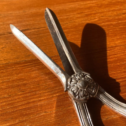 Victorian Grape Scissors