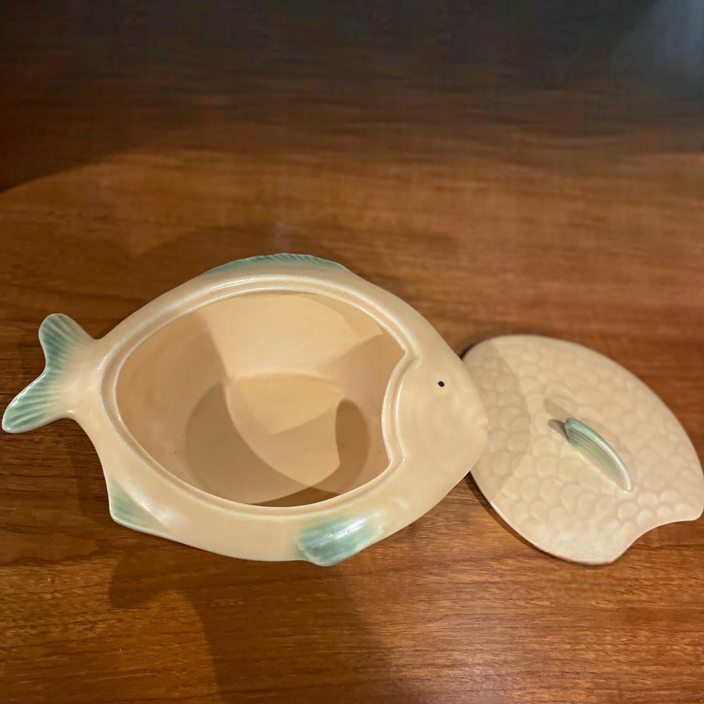 Art Deco lidded Shorter & Son fish tureen