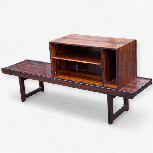 Torbjorn Afdal Krobo Bench