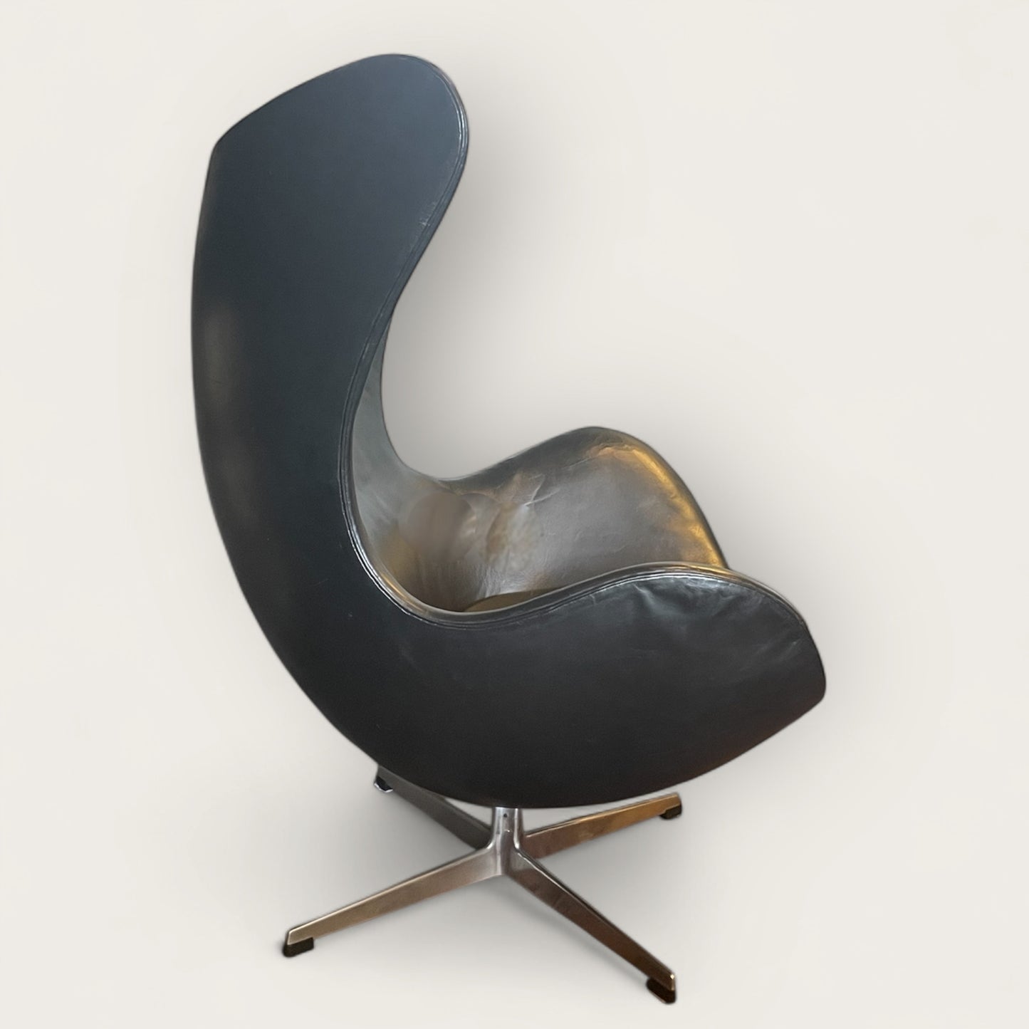 Arne Jacobsen Egg Chair
