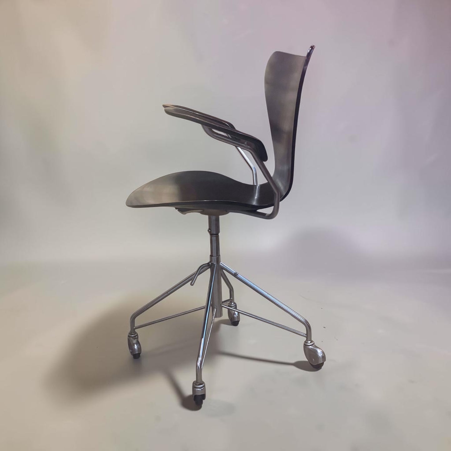 Early Arne Jacobsen Desk Chair