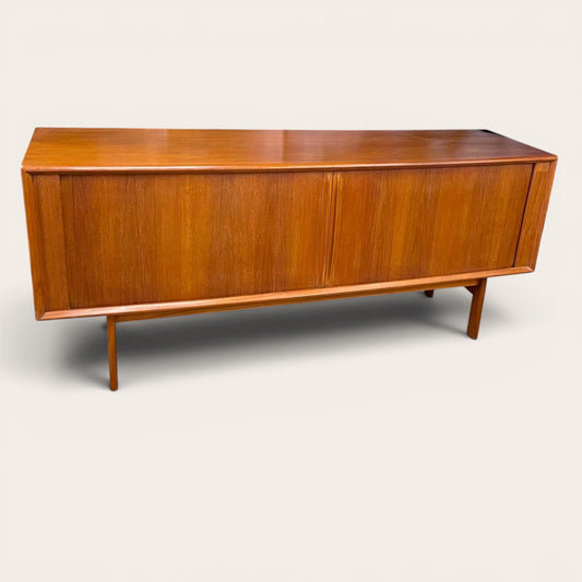 Bernhard Pedersen Sideboard