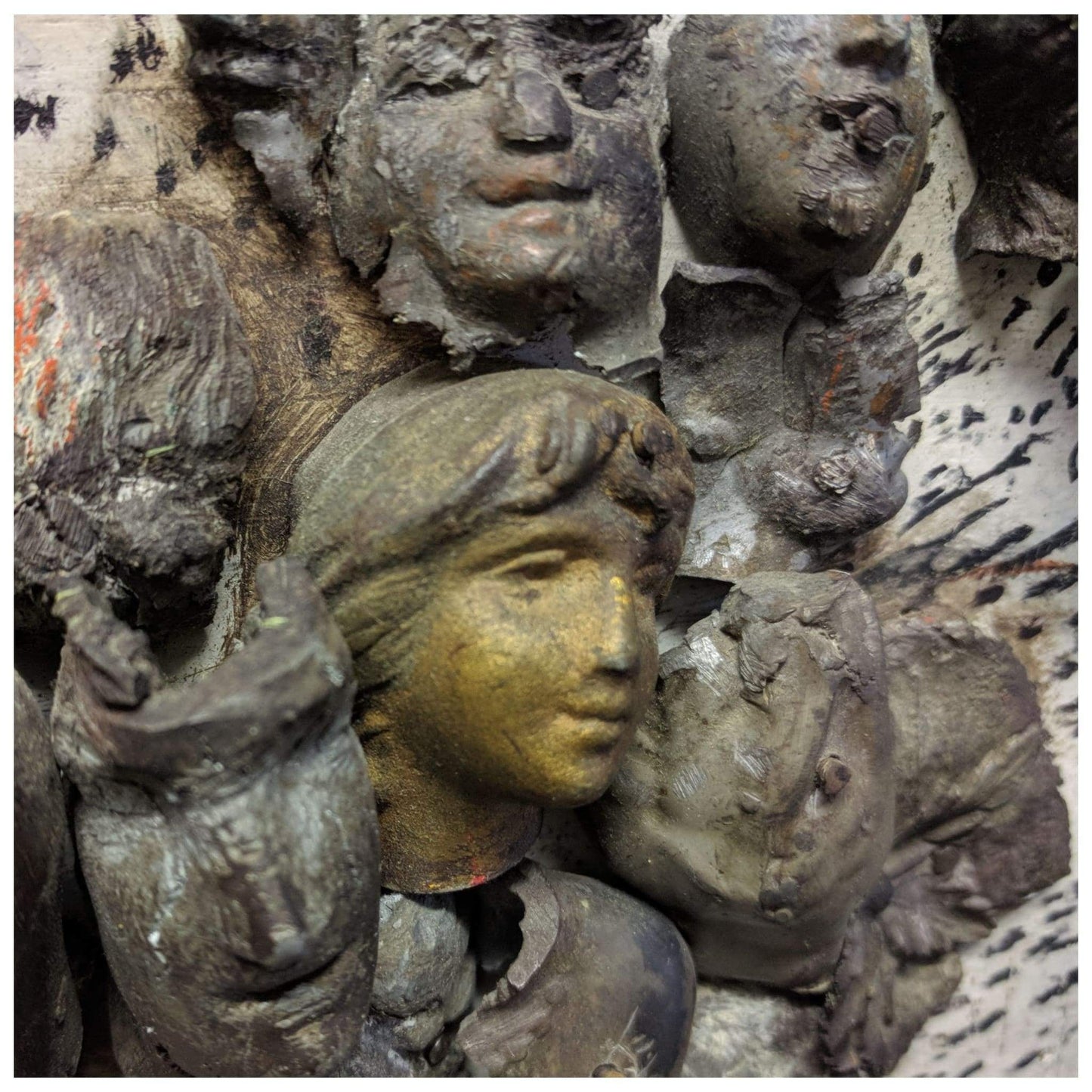 Art - Robert Saint-Cricq Heads