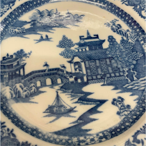 Long Bridge Pattern Plate - Ceramics
