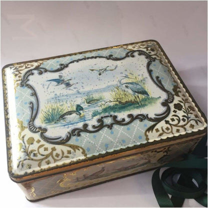 Miscellaneous - Vintage Tins